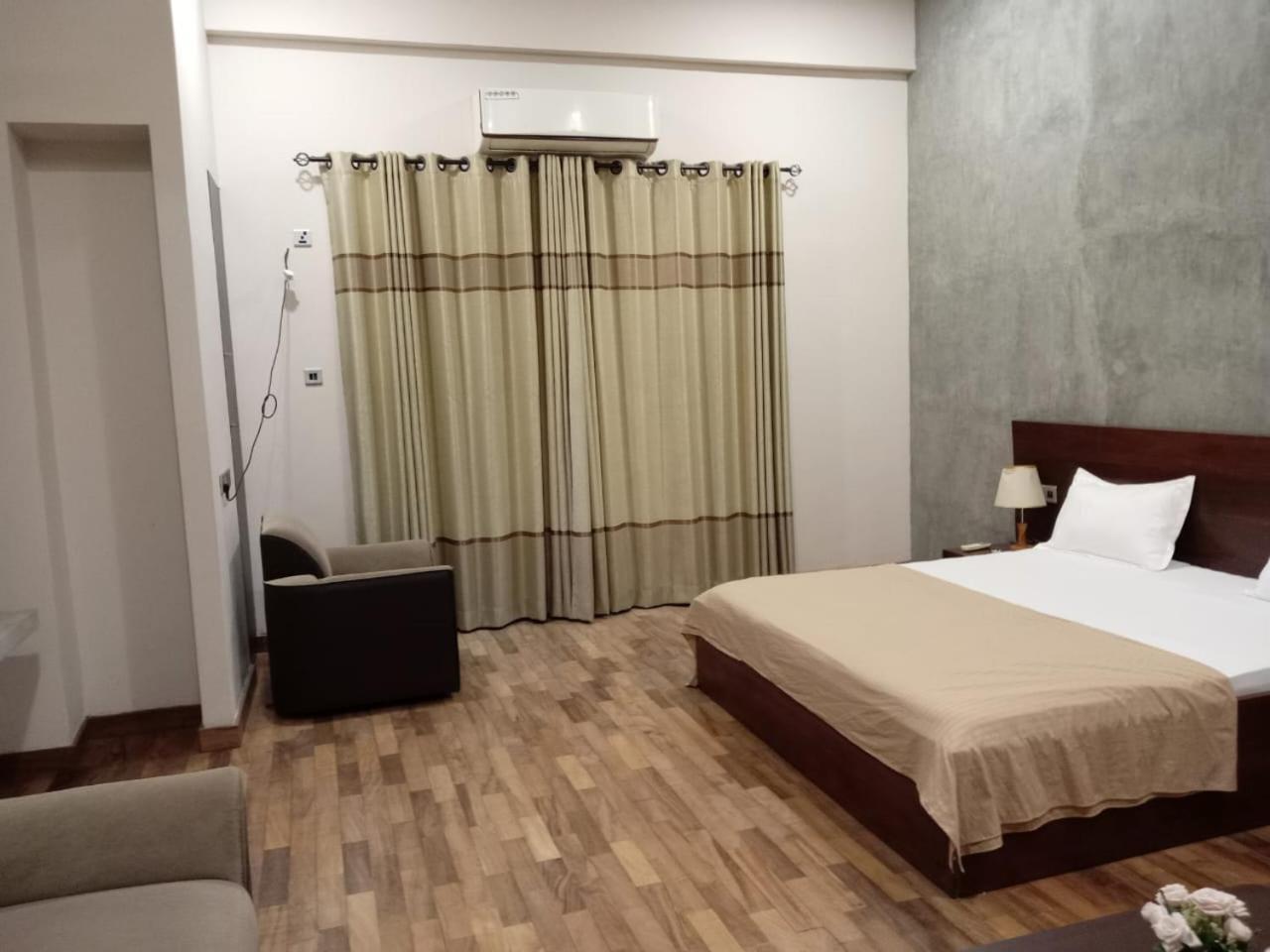 Thalangama Lakeview Lodge 바타라물라 외부 사진
